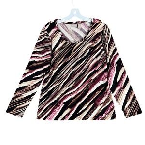 Chicos Shirt Size M Stretch Scoop Neck Made USA Animal Print Office Mob Wife